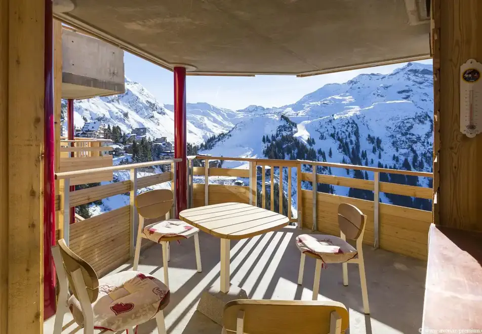 Kouria, Avoriaz (self catered apartments) - 4 bedroom alcove apartment