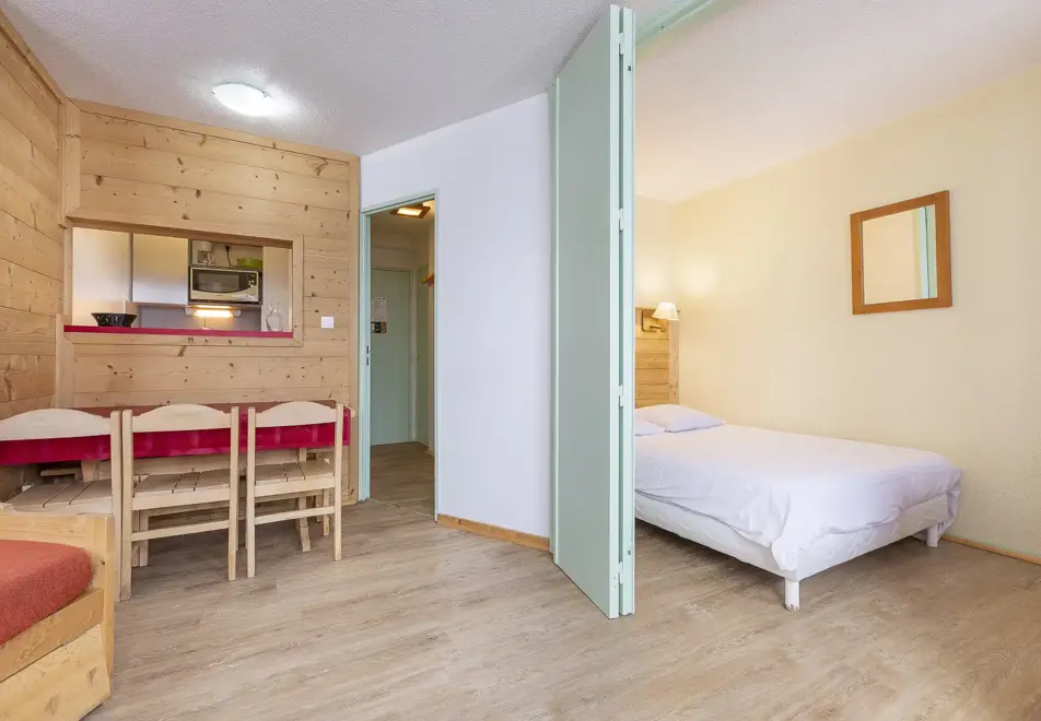 Fontaines Blanches, Avoriaz (self catered apartments) - 1 bedroom 5 comfort typical style