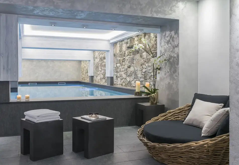 La Chaudanne, Meribel (hotel) - Indoor heated pool