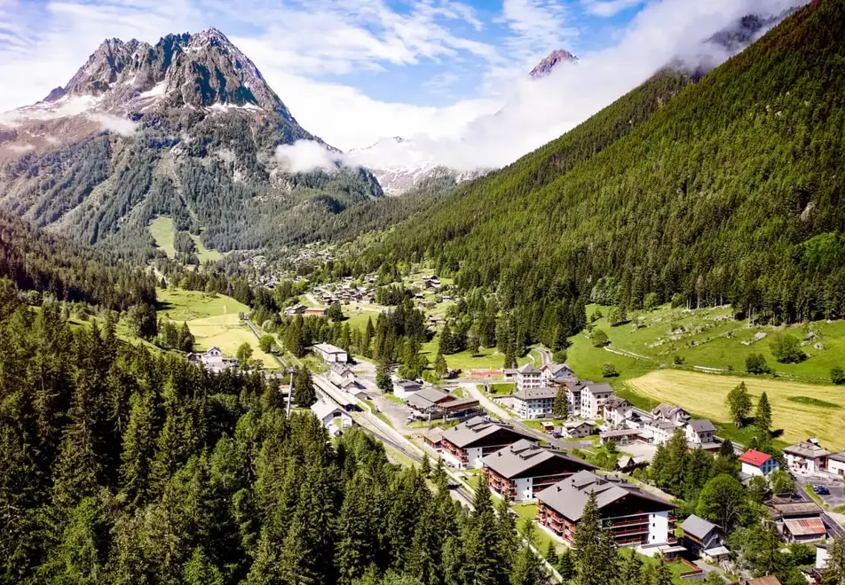 Les Portes du Mont Blanc, Vallorcine (self catered apartments) - Stunning location