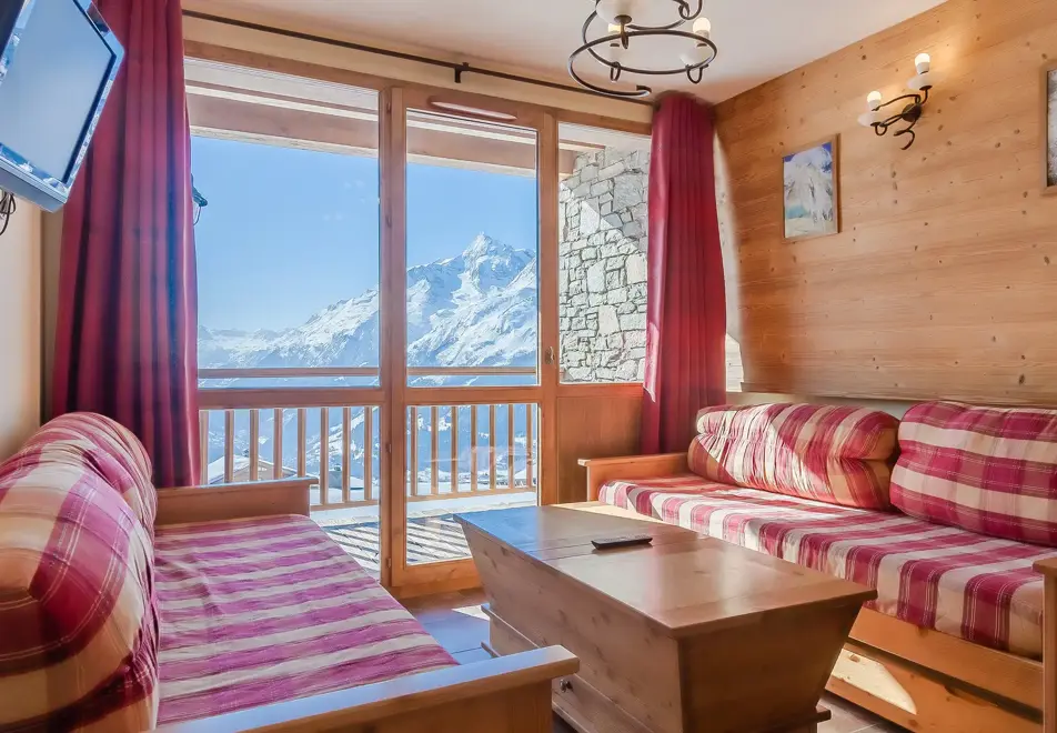 Les Balcons de la Rosiere, La Rosiere (self catered apartments) - Typical 4 person apartment style