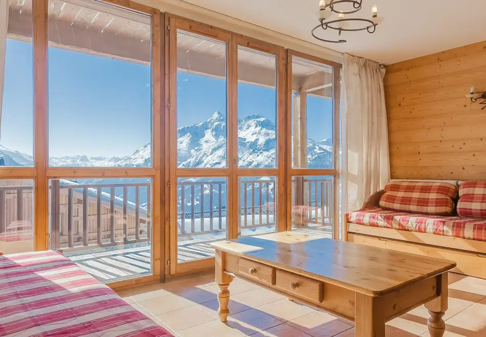 Les Balcons de la Rosiere, La Rosiere (self catered apartments) - Typical 6 person apartment style