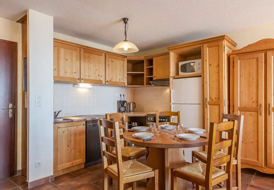 Les Balcons de la Rosiere, La Rosiere (self catered apartments) - Typical 4 person apartment style