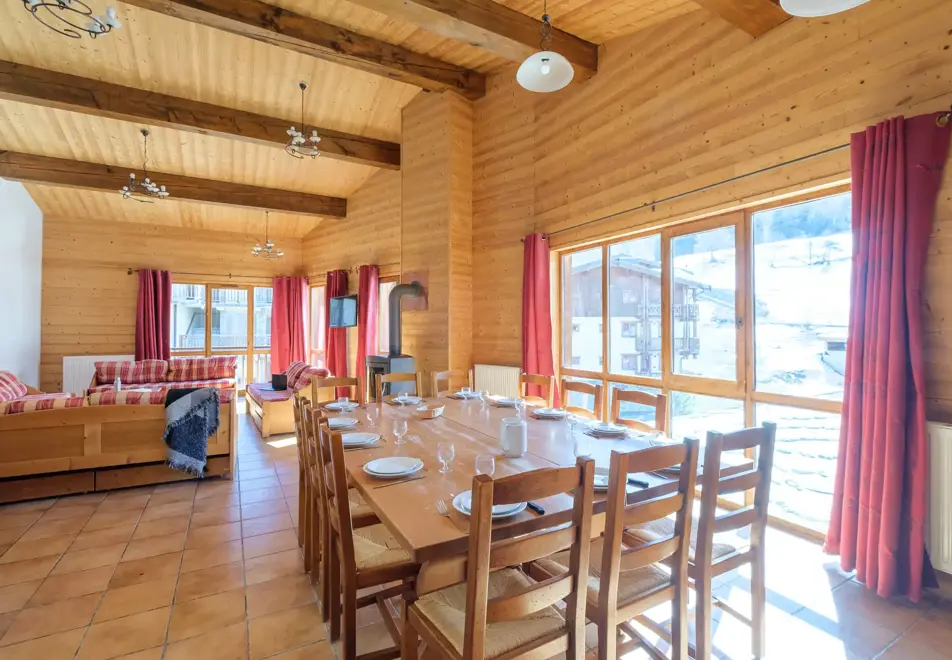 Les Balcons de Village, Val Cenis (self catered apartments) - Typical apartment style