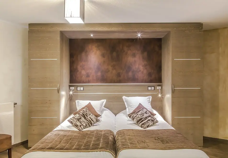 Les Balcons Platinium, Val Thorens (self catered apartment) - Typical apartment style