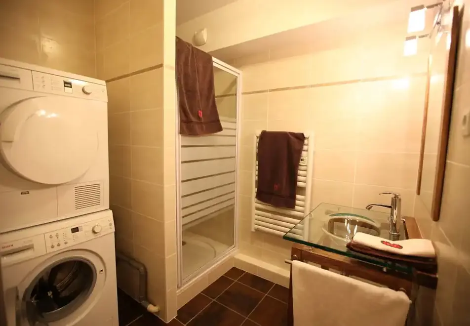 Les Chalets d'Adrien, Valloire (self catered apartments) - Adrien 2