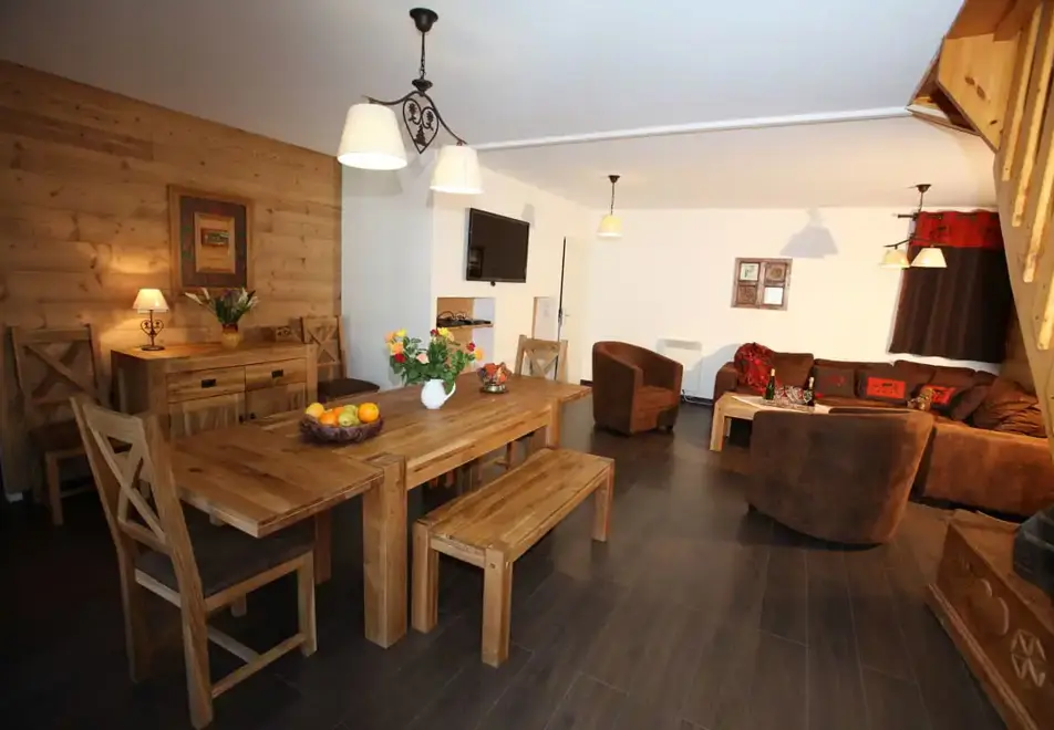 Les Chalets d'Adrien, Valloire (self catered apartments) - Adrien 4
