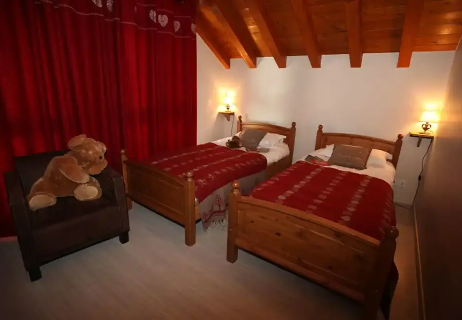 Les Chalets d'Adrien, Valloire (self catered apartments) - Adrien 5