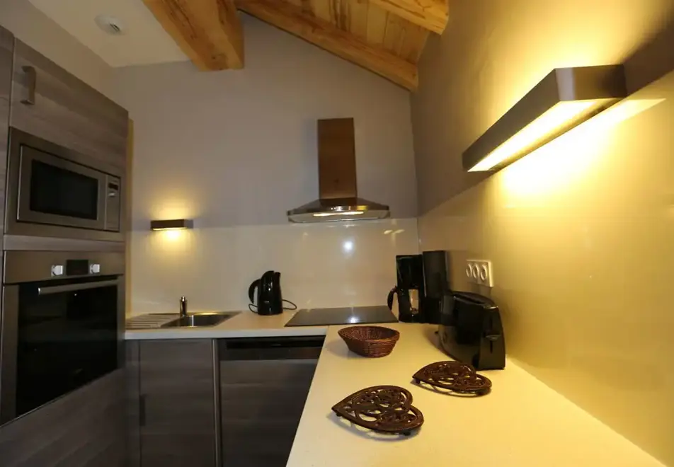 Les Chalets d'Adrien, Valloire (self catered apartments) - Adrien 8
