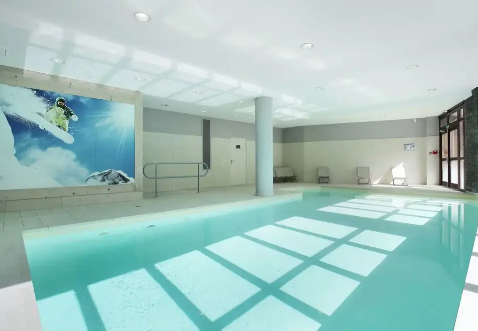 Le Panoramic, Flaine (self catered apartments) - Indoor pool
