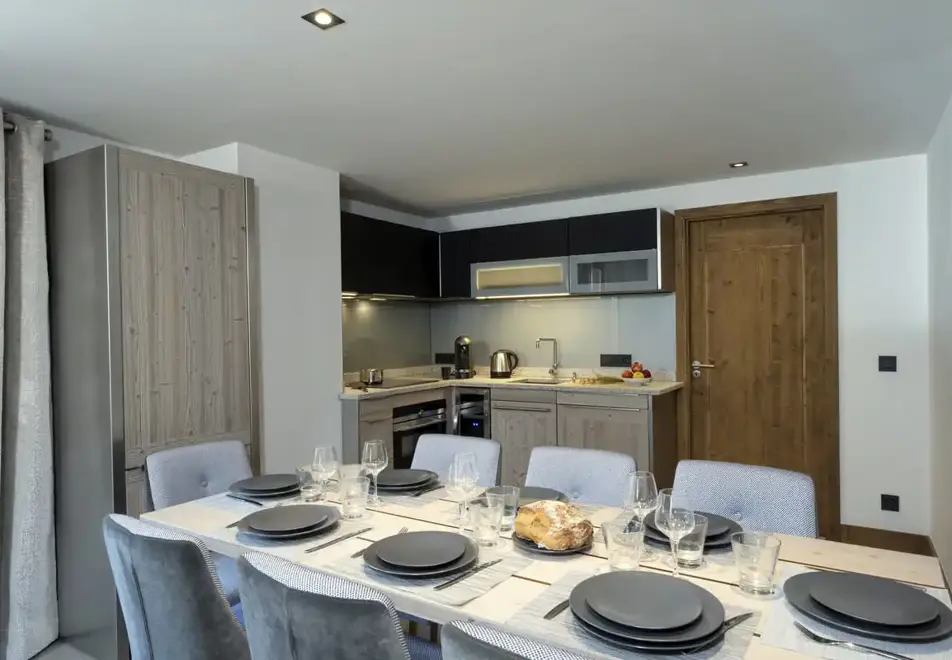 Laska, Les Contamines (self catered apartments) - Typical 3 bed apartment style