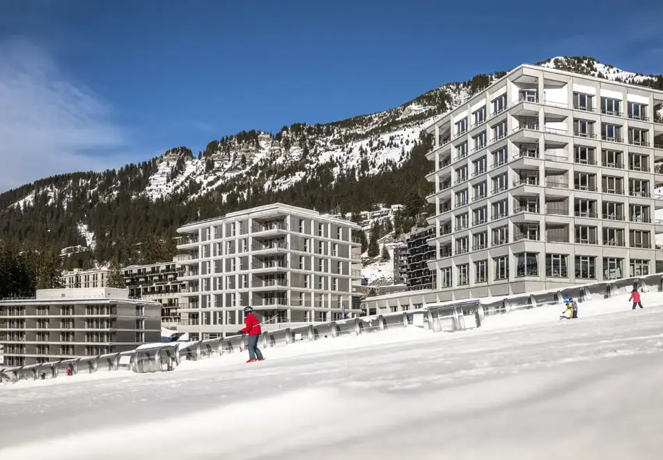 Alhena, Flaine (self catered apartments) - Easy ski access