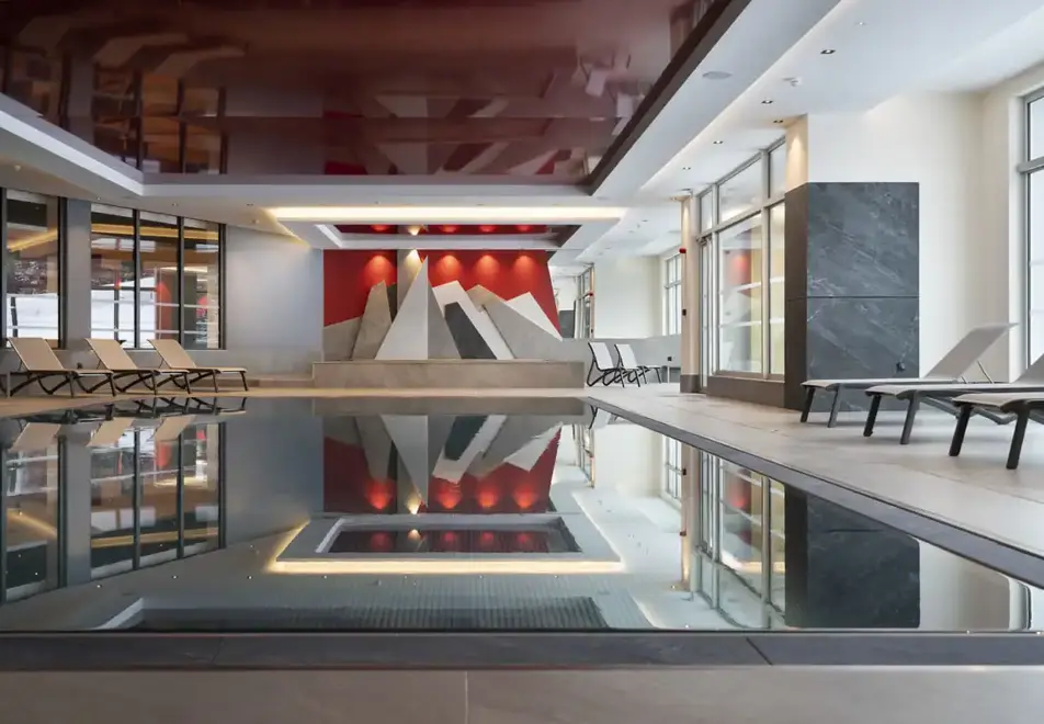 Alhena, Flaine (self catered apartments) - Indoor pool