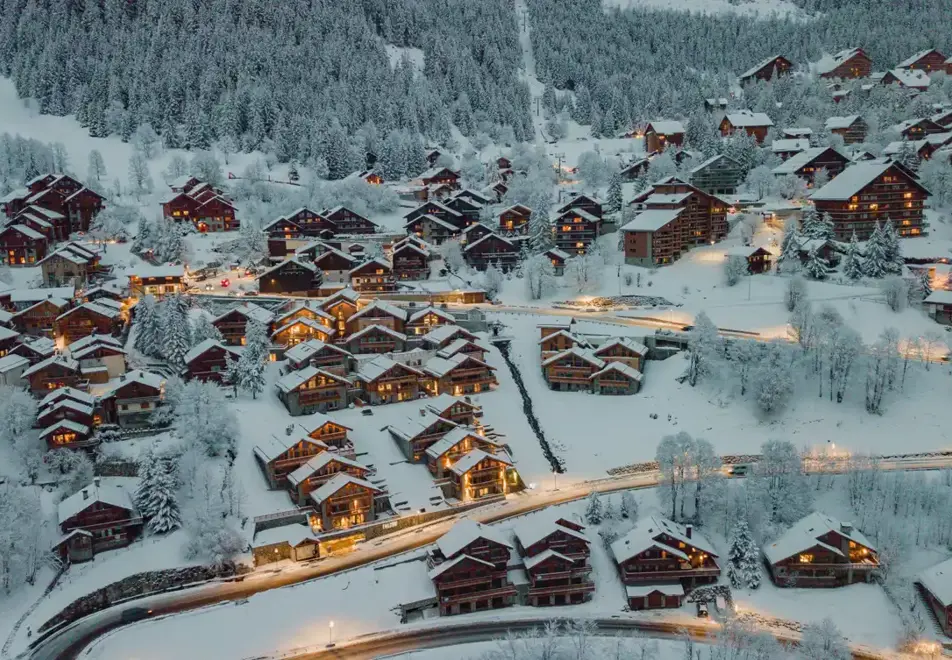 Falcon Lodge, Meribel (self catered apartments)