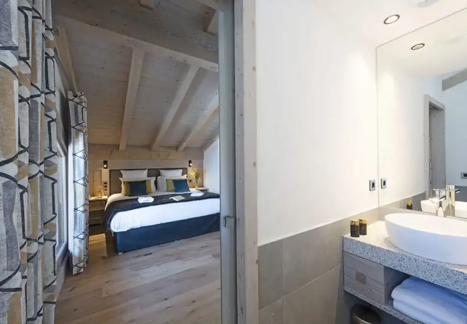 Hameau de l'Ours, Manigod (self catered apartments) - Typical 2 bedroom duplex style