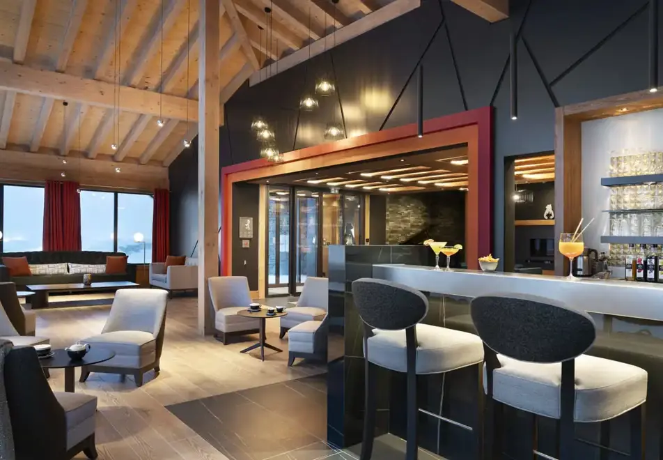 Hameau de l'Ours, Manigodd (self catered apartments) - Reception lounge