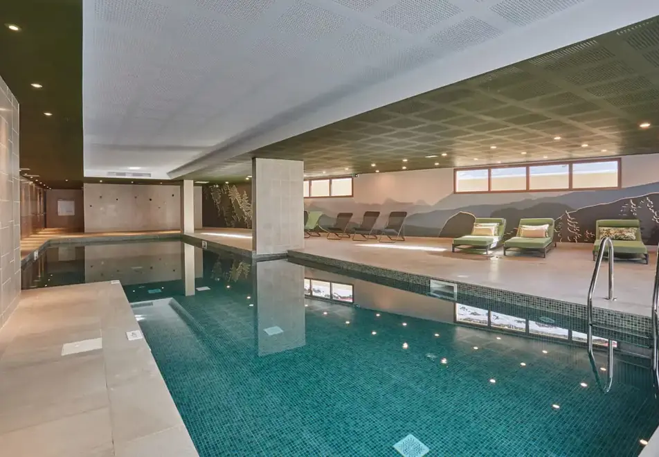 Le Mont d'Auron, Auron (self catered apartments) - Indoor pool
