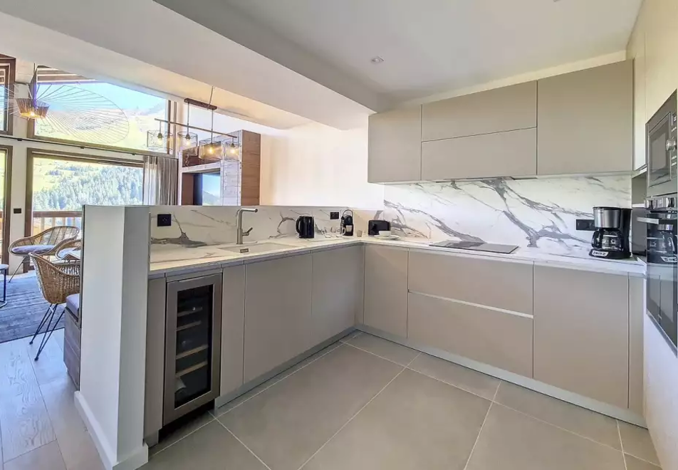 Chalets de Mottaret, Meribel (self catered apartments) - B22