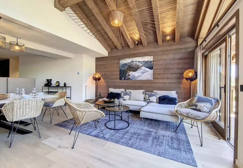 Chalets de Mottaret, Meribel (self catered apartments) - B22