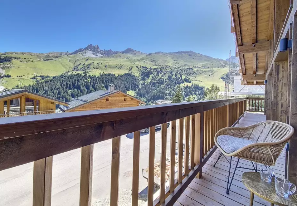 Chalets de Mottaret, Meribel (self catered apartments) - B22