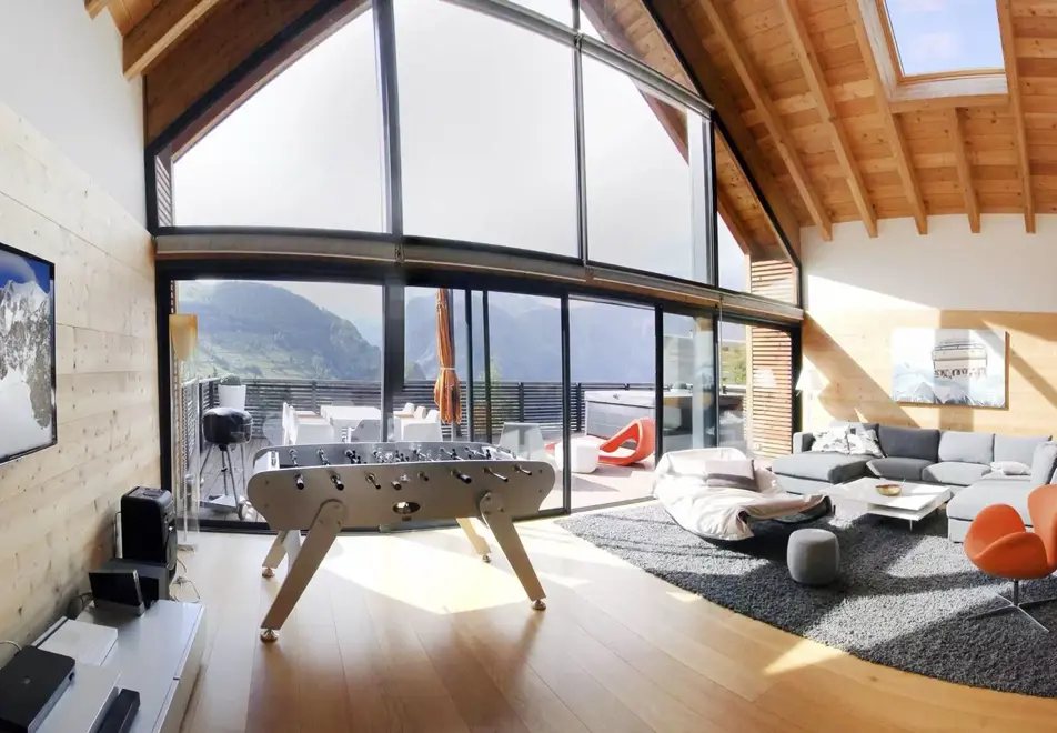 Snow Lodge, Les Deux Alpes (self catered chalet) - Seating area