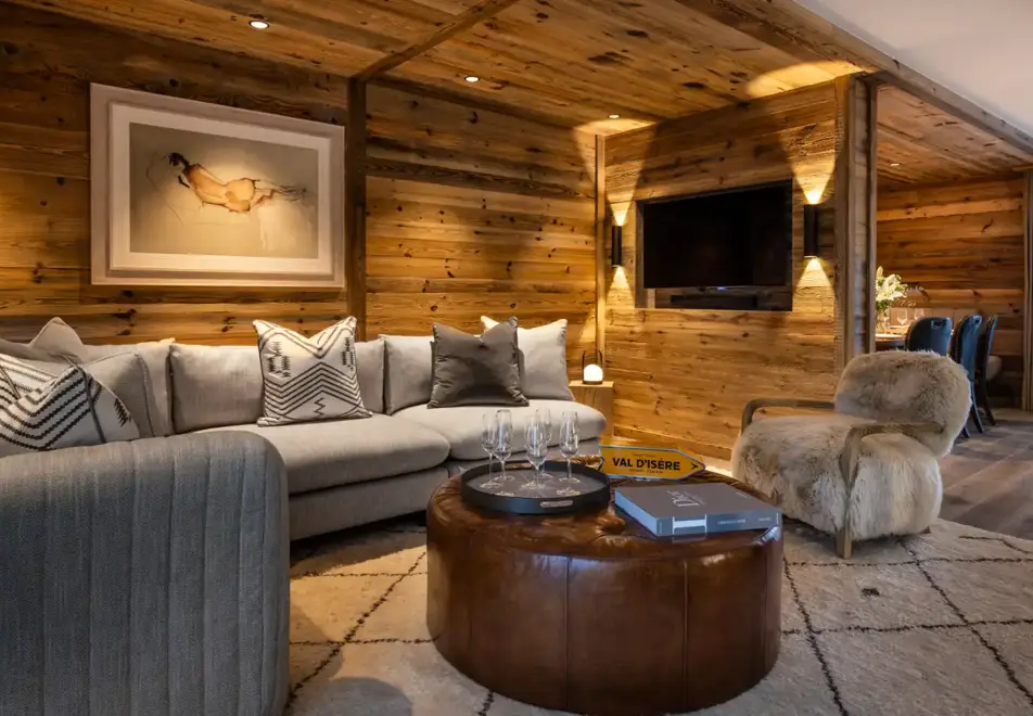 Silverstone Lodge, Val d'Isere (self catered chalet/apartment) - Number 6