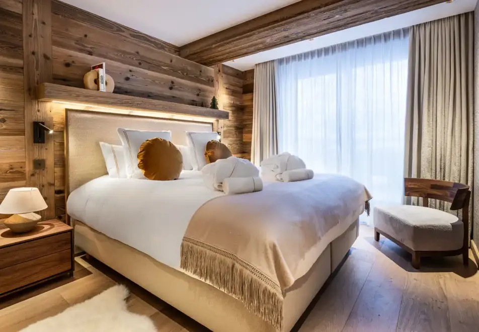 Silverstone Lodge, Val d'Isere (self catered chalet/apartment) - Number 2