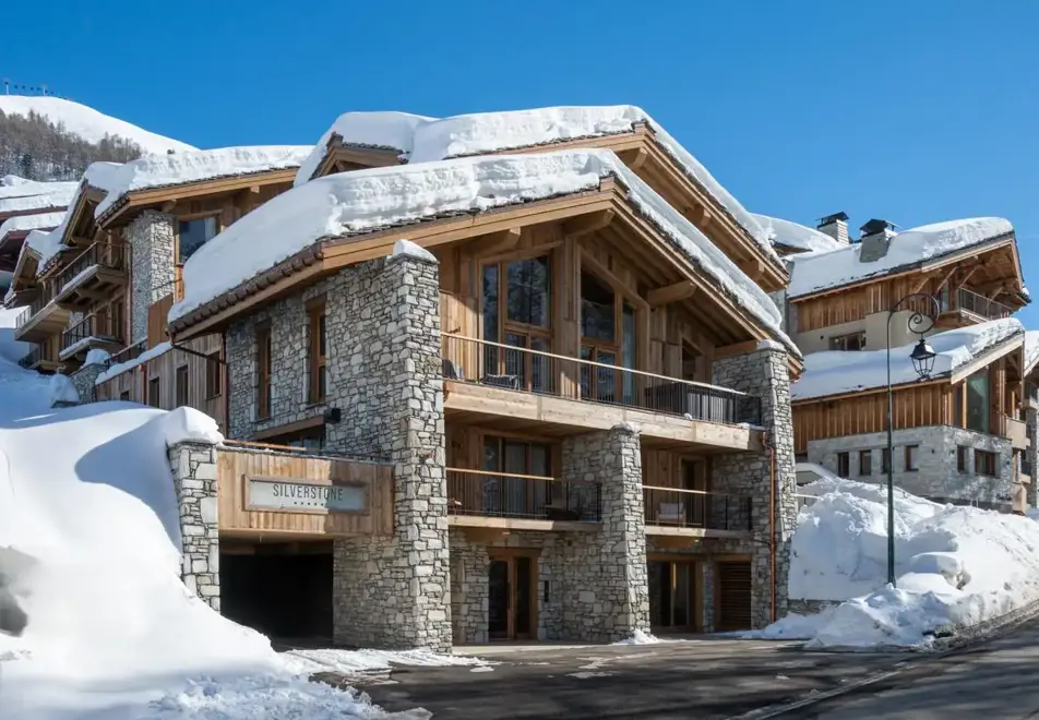 Silverstone Lodge, Val d'Isere (self catered chalet/apartment)
