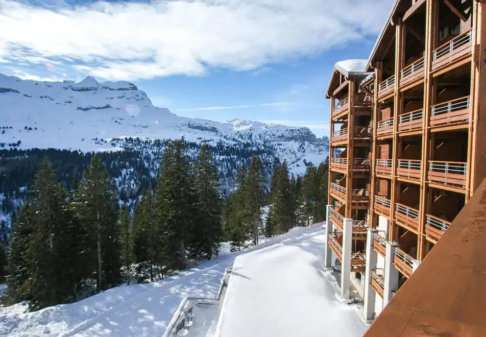 Panorama, Flaine (all inclusive hotel) - Typical room views