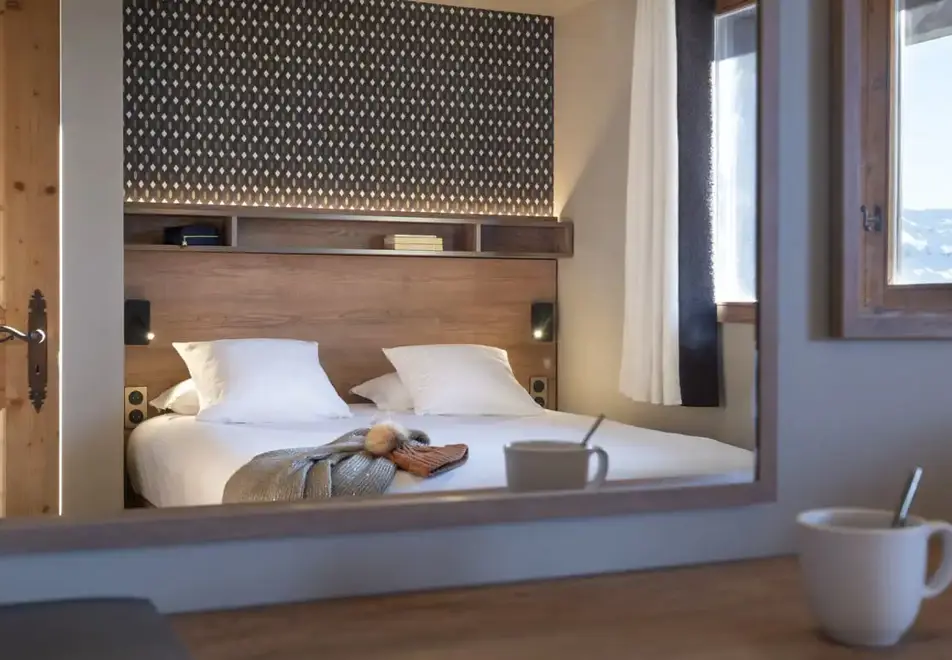 l'Oxalys, Val Thorens (self catered apartments) - Typical apartment style