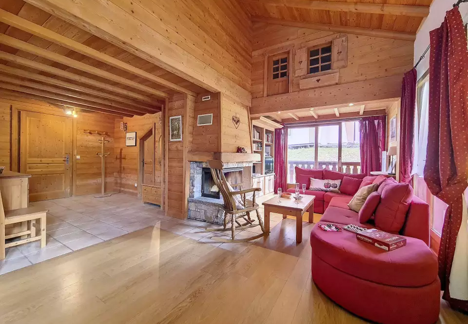 4 bedroom apartment in Saint Martin de Belleville (self catered) - Living area