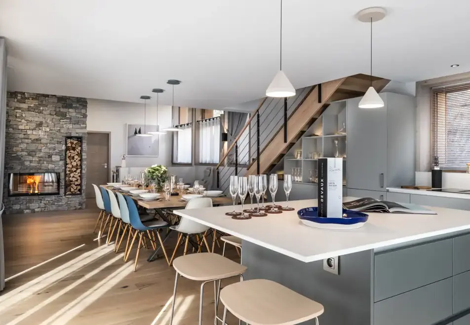 Falcon Lodge, Meribel (self catered apartments) - A40 (©Philippe Gal)