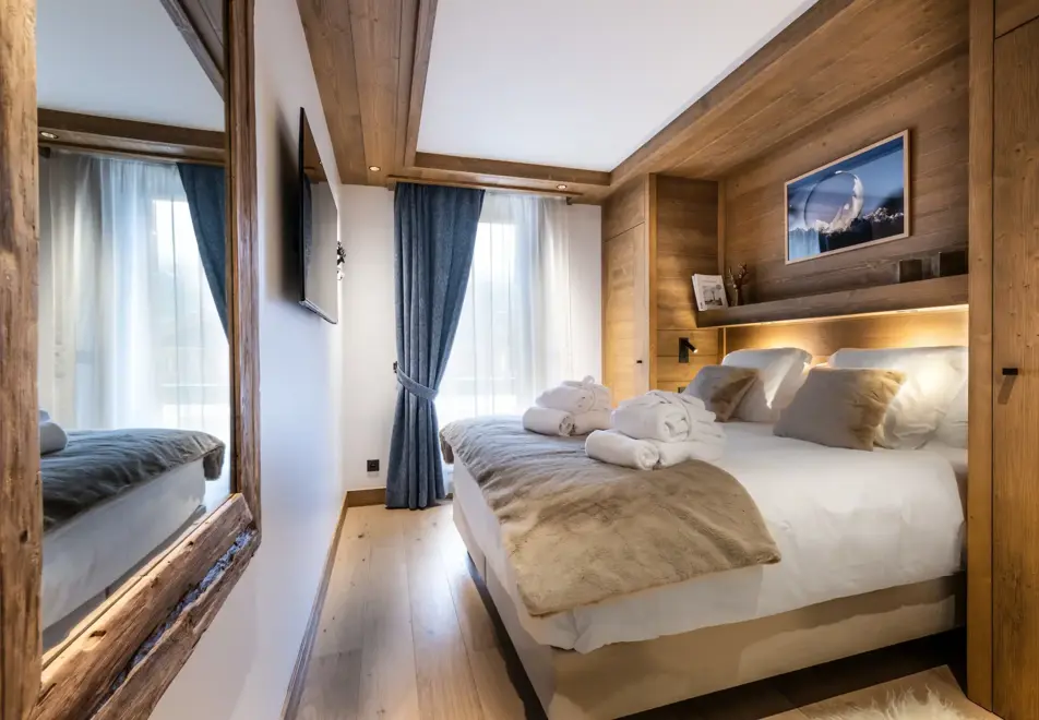 Falcon Lodge, Meribel (self catered apartments) - B01 (©Philippe Gal)