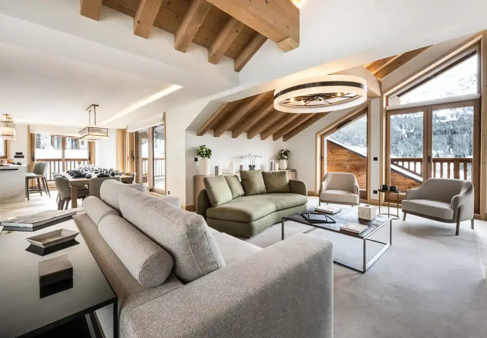 Falcon Lodge, Meribel (self catered apartments) - B40 (©Philippe Gal)