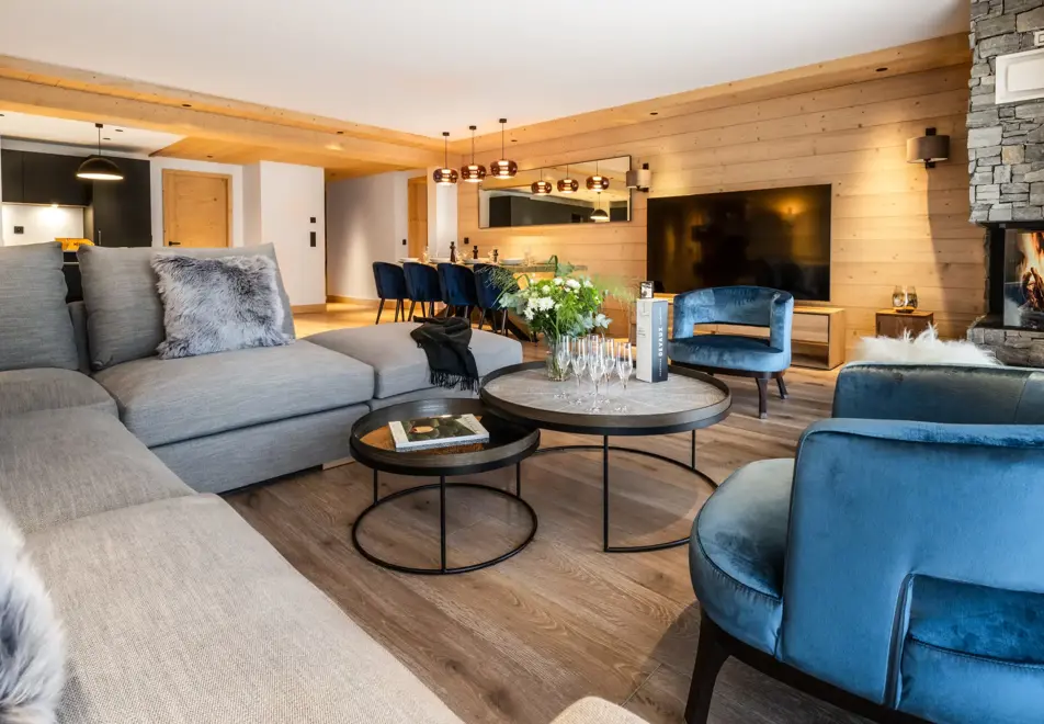 Falcon Lodge, Meribel (self catered apartments) - C01 (©Philippe Gal)