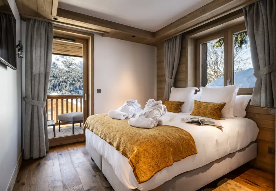 Falcon Lodge, Meribel (self catered apartments) - C11 (©Philippe Gal)