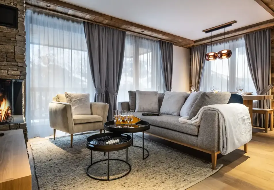 Falcon Lodge, Meribel (self catered apartments) - D11 (©Philippe Gal)