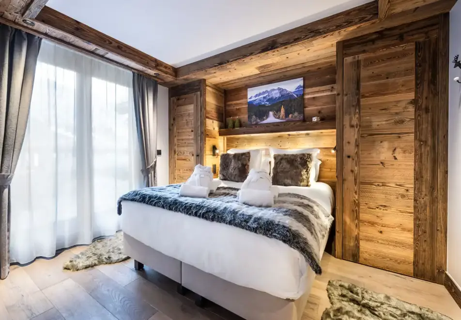 Falcon Lodge, Meribel (self catered apartments) - D11 (©Philippe Gal)