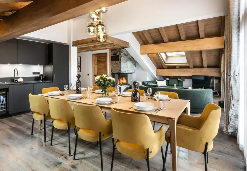 Falcon Lodge, Meribel (self catered apartments) - E21 (©Philippe Gal)