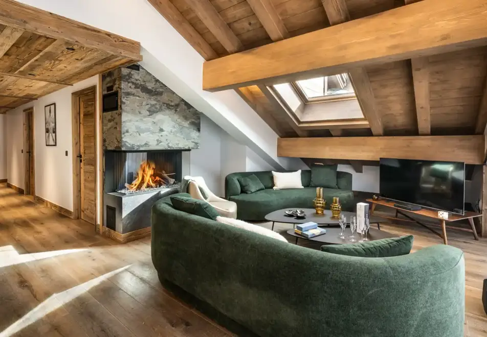 Falcon Lodge, Meribel (self catered apartments) - E21 (©Philippe Gal)