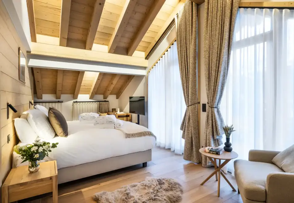 Falcon Lodge, Meribel (self catered apartments) - E31 (©Philippe Gal)