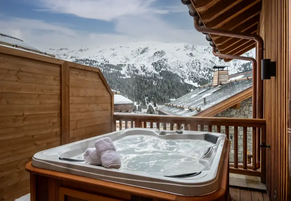 Falcon Lodge, Meribel (self catered apartments) - G12 (©Philippe Gal)