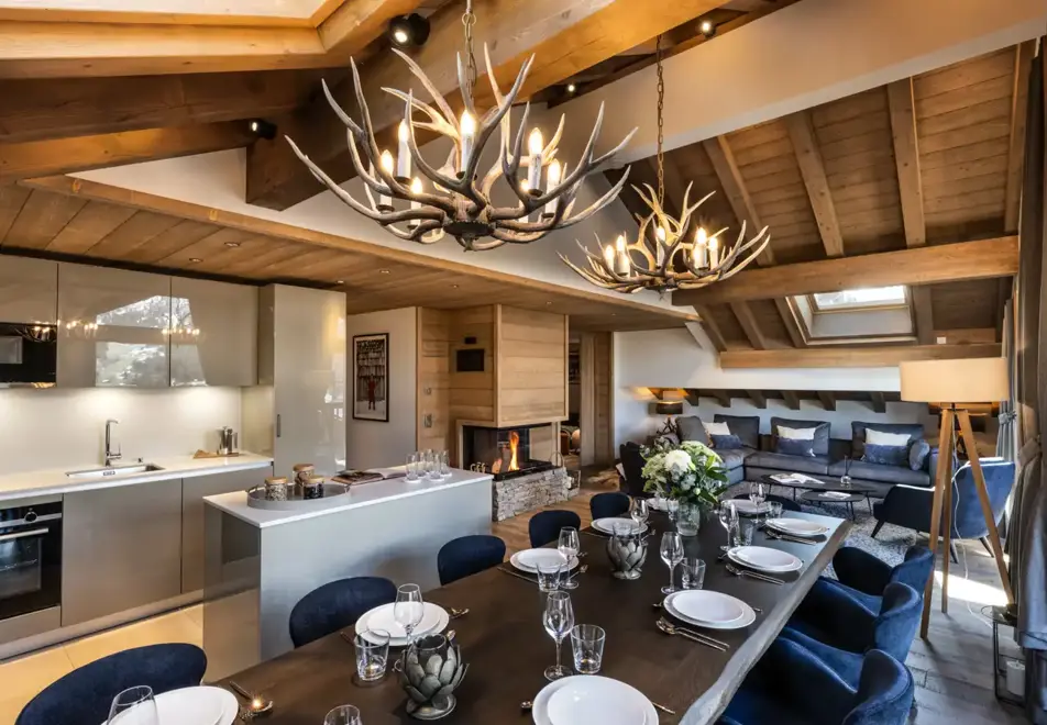 Falcon Lodge, Meribel (self catered apartments) - G22 (©Philippe Gal)