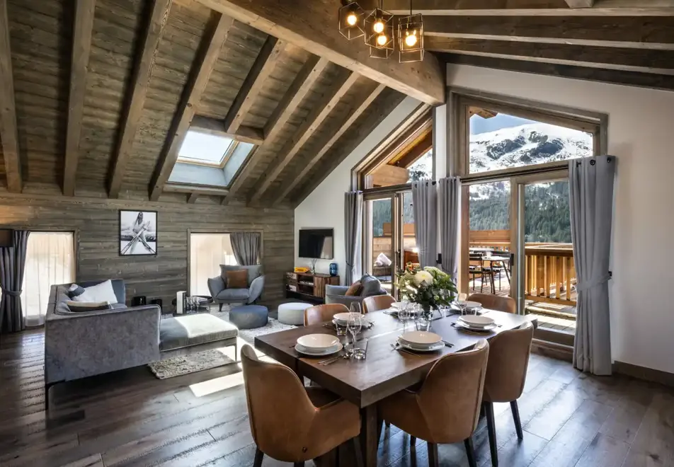 Falcon Lodge, Meribel (self catered apartments) - I01 (©Philippe Gal)