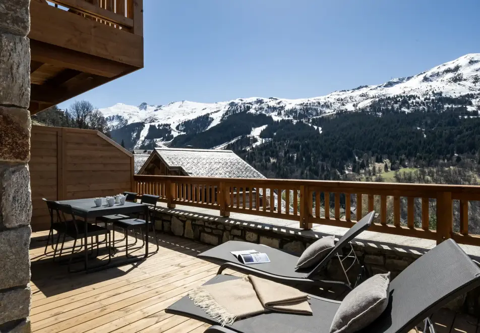 Falcon Lodge, Meribel (self catered apartments) - A01 (©Philippe Gal)