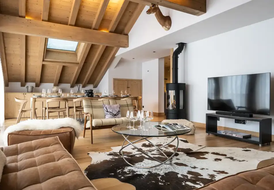 Falcon Lodge, Meribel (self catered apartments) - A20 (©Philippe Gal)