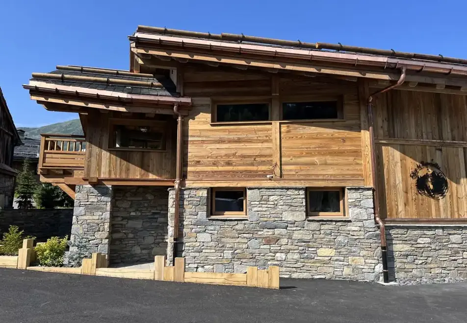 Reve de Marmottes, Meribel (self catered chalet)