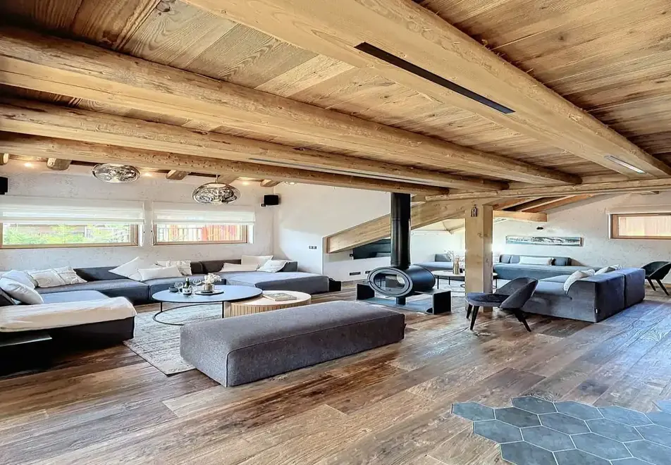 Reve de Marmottes, Meribel (self catered chalet) - Living area