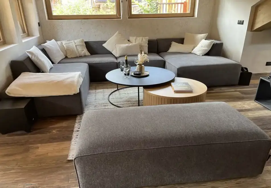 Reve de Marmottes, Meribel (self catered chalet) - Living area