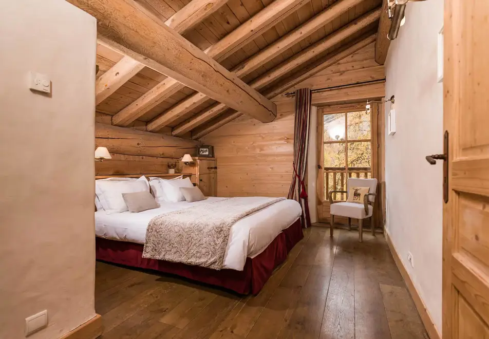 Chalet Arosa, Val d'Isere (self catered or catered chalet) - Bedroom